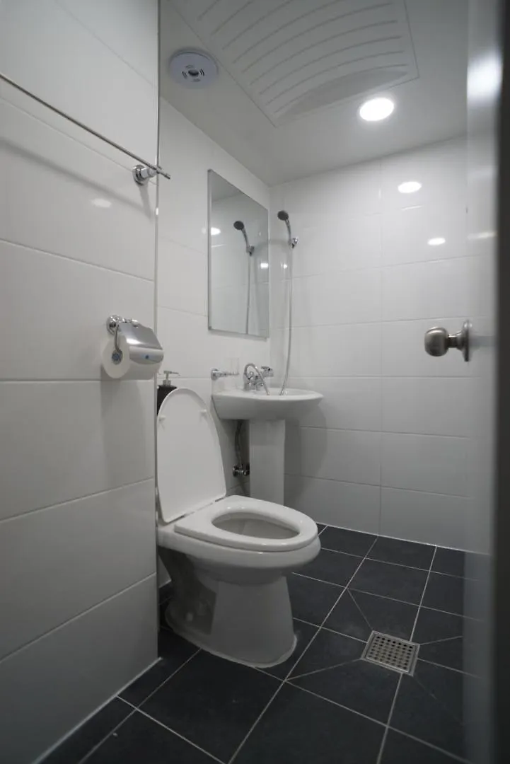 Guest house Yeonhuijang - Yh Guesthouse Seoul South Korea